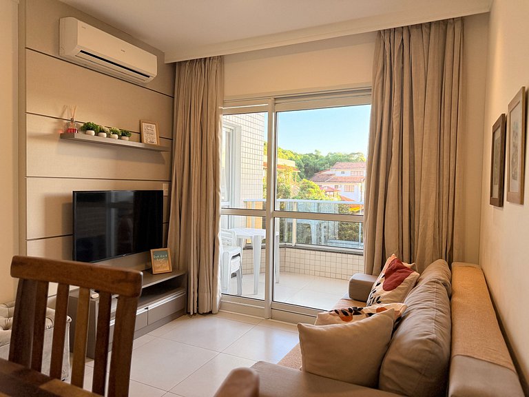 Aconchego com Vista da piscina ,1 quarto, pertinho do mar!