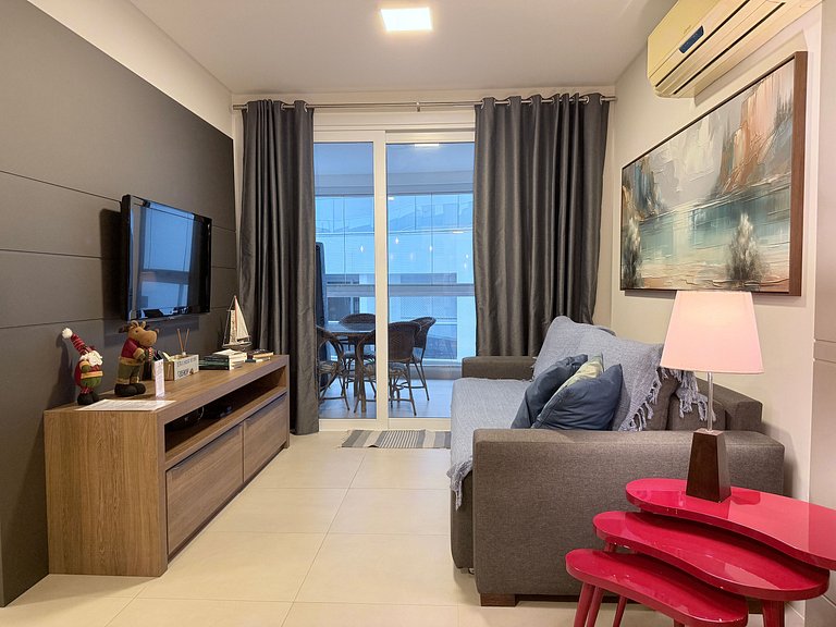 Apê c/ Vista do mar e piscinas fascinantes