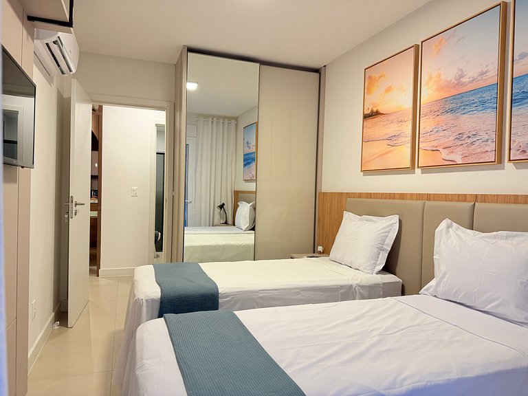 Apê c/ Vista do mar e piscinas fascinantes