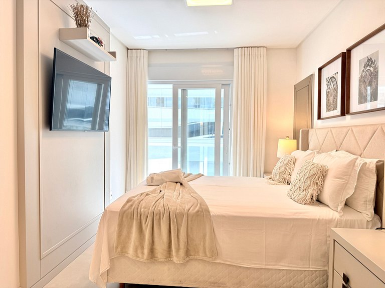 Luxo e mar, Piscinas e vistas incríveis nos Ingleses