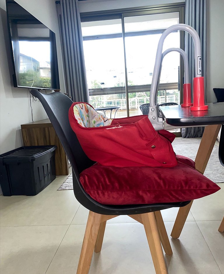Conforto e Praia: Apê em residencial à beira-mar
