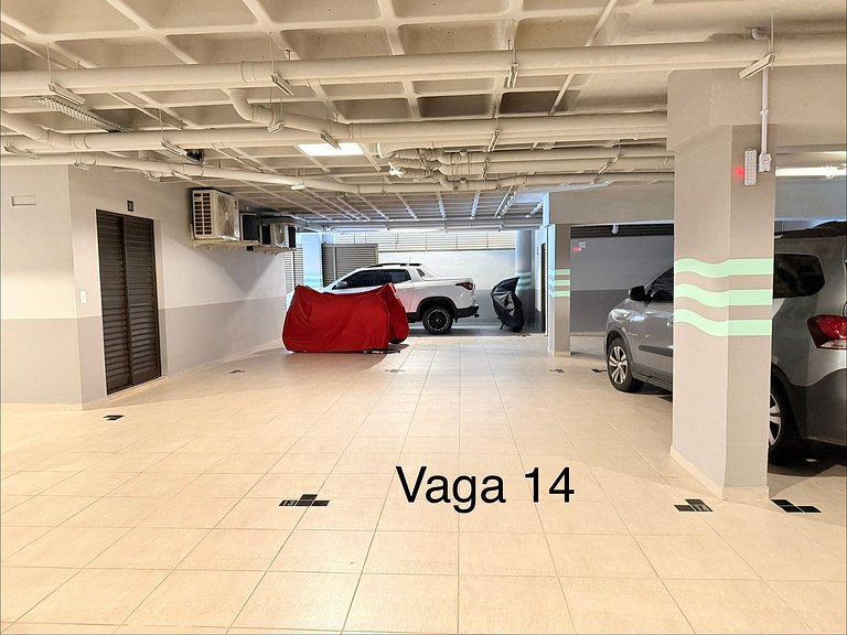 Estilo e conforto apê em residencial beira-mar