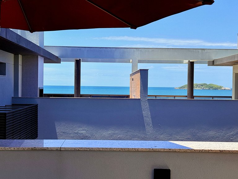 Cobertura c/ jacuzzi à beira-mar