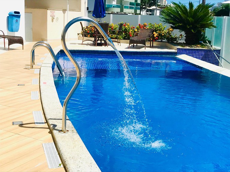 Caminhe até a praia, apto c/ piscina