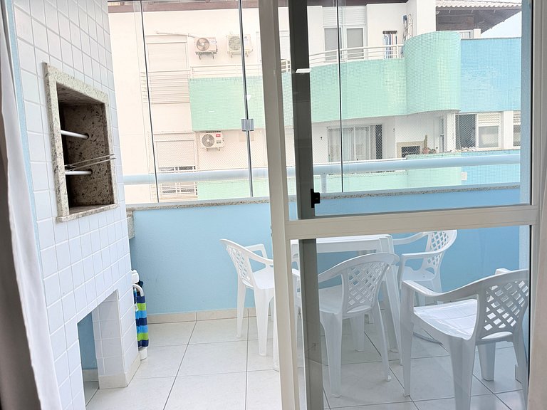 Praticidade e conforto à 1 quadra da praia&piscina